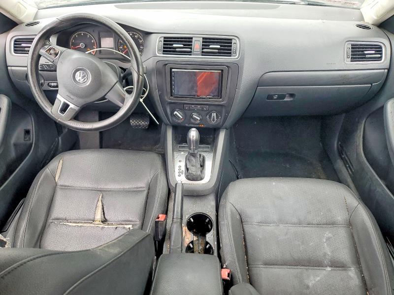 50479056 :رقم المزاد ، 3VWDZ7AJ6BM308214 vin ، 2011 Volkswagen Jetta مزاد بيع