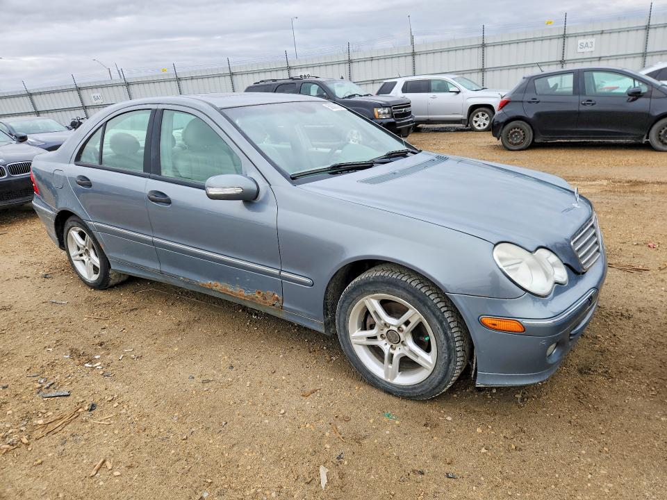 2005 Mercedes Benz C მანქანა იყიდება აუქციონზე, vin: WDBRF40J35F591580, აუქციონის ნომერი: 50830736