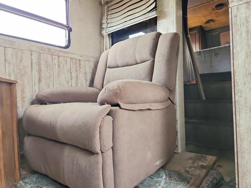 1999 Jayco Eagle მანქანა იყიდება აუქციონზე, vin: 1UJCJ02M1X5LC0494, აუქციონის ნომერი: 51144736