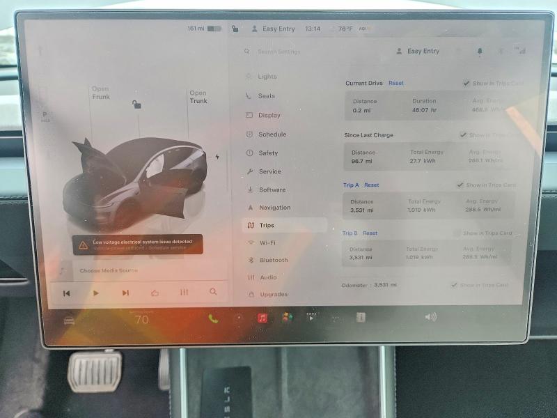 Продажа на аукционе авто 2026 Tesla Model Y, vin: 7SAYGDEE5TA632962, номер лота: 48416276