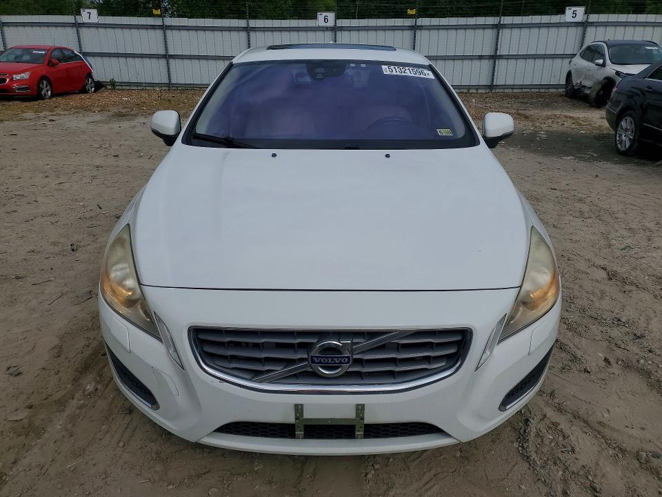 2013 Volvo S60 მანქანა იყიდება აუქციონზე, vin: YV1612FS1D1226585, აუქციონის ნომერი: 51321596