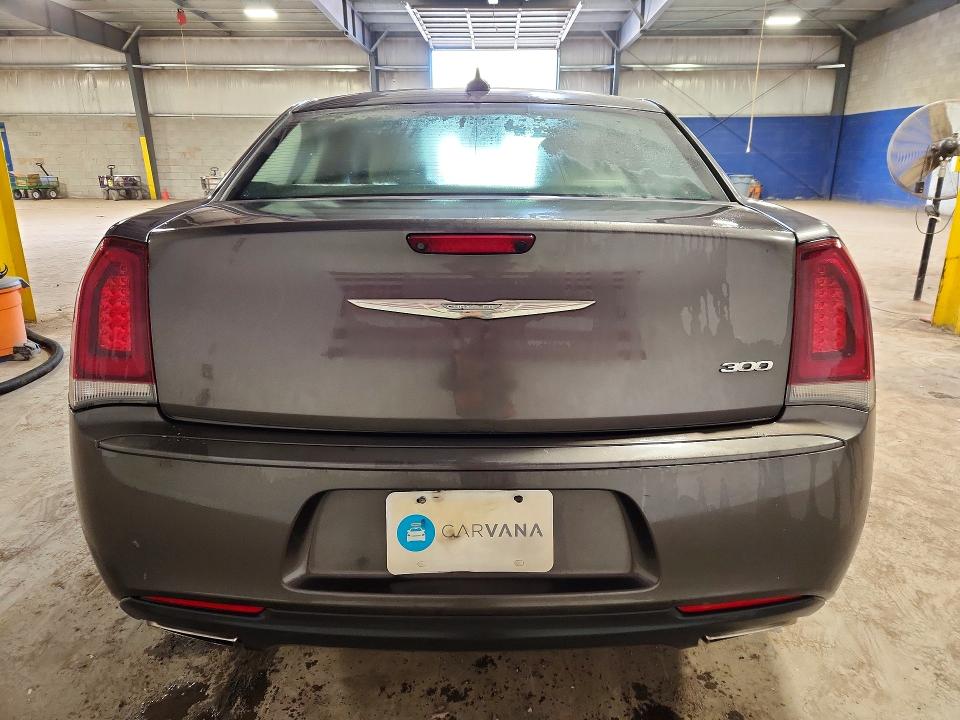 2018 Chrysler 300 მანქანა იყიდება აუქციონზე, vin: 2C3CCAAG7JH281821, აუქციონის ნომერი: 49564276