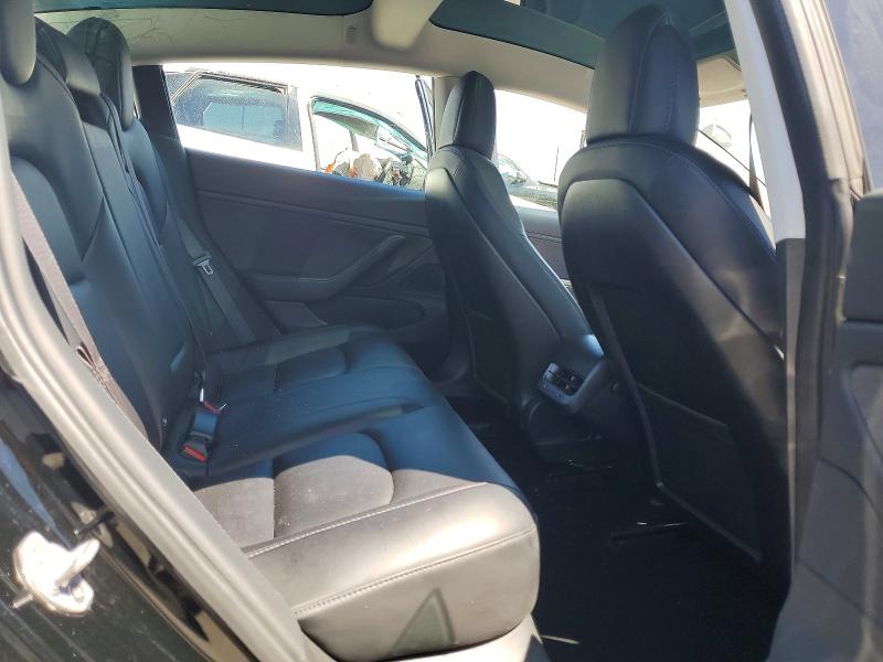 50366916 :رقم المزاد ، 5YJ3E1EA5JF098774 vin ، 2018 Tesla Model 3 مزاد بيع