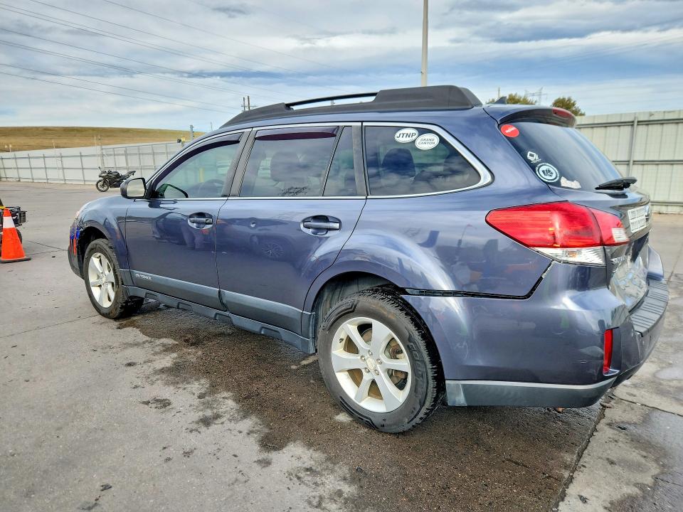 2014 Subaru Outback მანქანა იყიდება აუქციონზე, vin: 4S4BRBDC0E3274718, აუქციონის ნომერი: 50622896