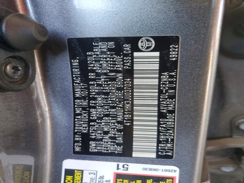 50621086 :رقم المزاد ، 4T1B11HK3JU037034 vin ، 2018 Toyota Camry مزاد بيع