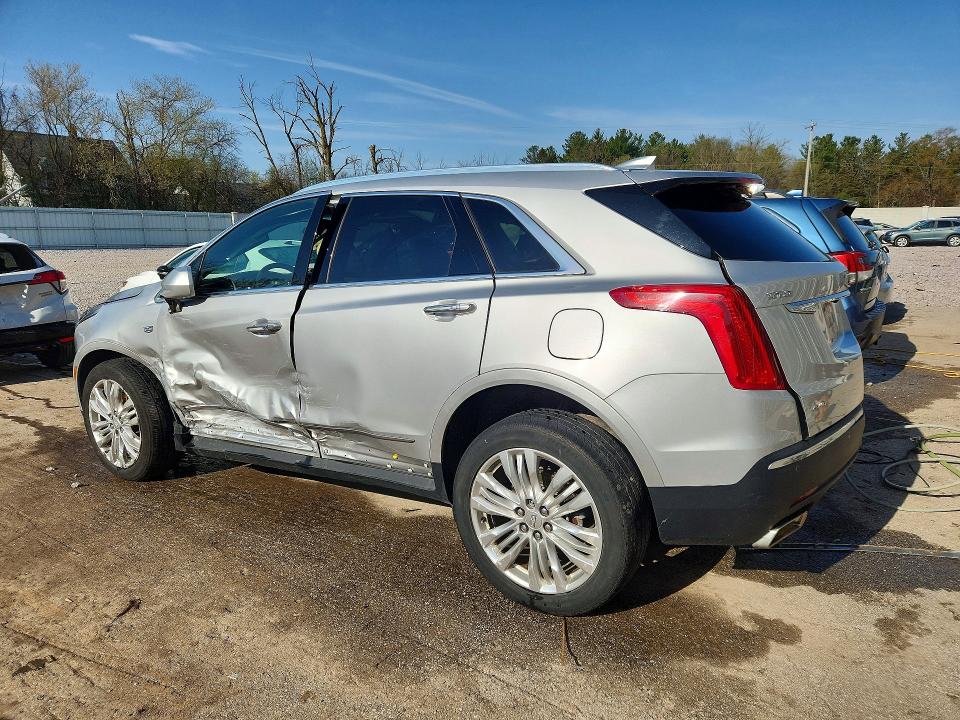 50602166 :رقم المزاد ، 1GYKNFRS5JZ225572 vin ، 2018 Cadillac Xt5 مزاد بيع