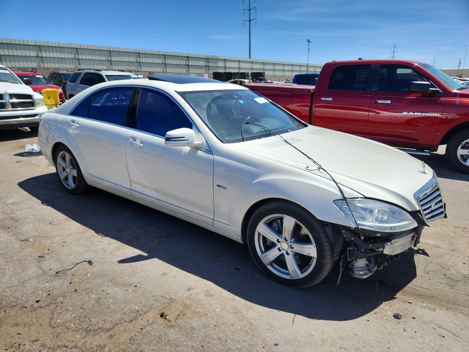 2012 Mercedes-benz S მანქანა იყიდება აუქციონზე, vin: WDDNG7DB0CA478168, აუქციონის ნომერი: 50525076