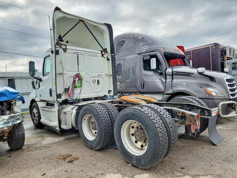 Продажа на аукционе авто 2019 Freigliner Cascadia 126, vin: 3AKJHLDR0KSKY2355, номер лота: 50472166