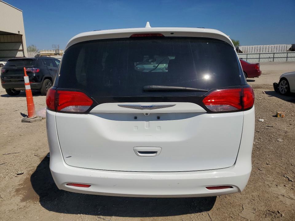 Продаж на аукціоні авто 2020 Chrysler Voyager, vin: 2C4RC1DG5LR262733, номер лоту: 49061276