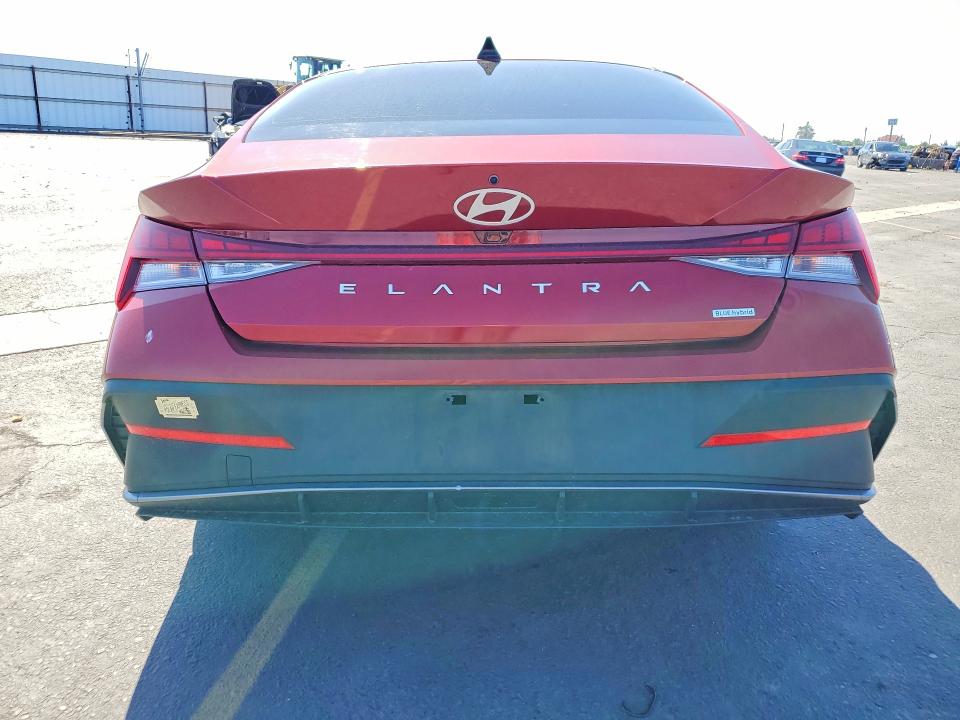 Продаж на аукціоні авто 2024 Hyundai Elantra, vin: KMHLM4DJ3RU105032, номер лоту: 51132496