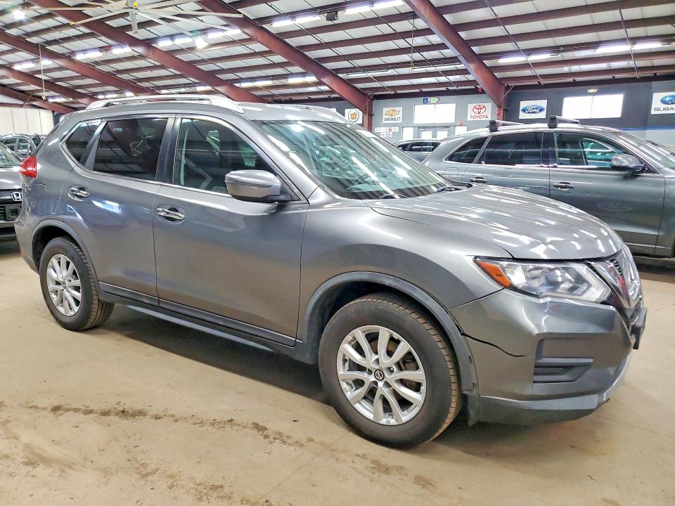 Продаж на аукціоні авто 2017 Nissan Rogue, vin: KNMAT2MV6HP600702, номер лоту: 51134246