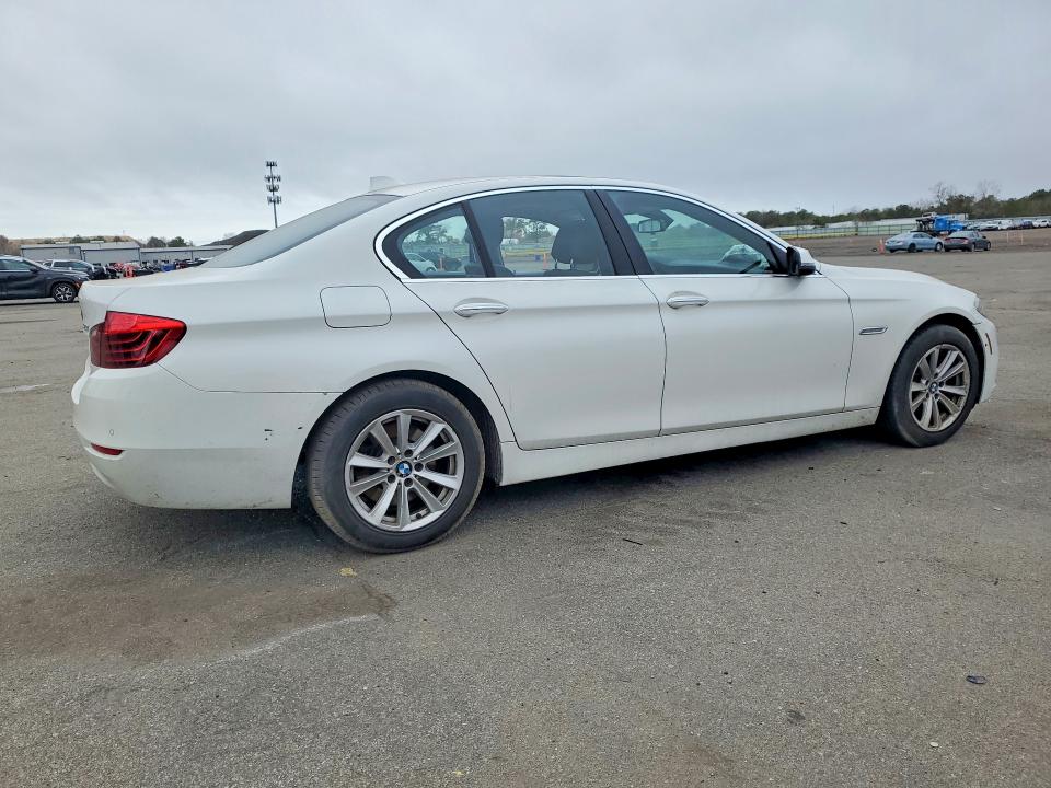 49507676 :رقم المزاد ، WBA5A7C53GG147706 vin ، 2016 Bmw 528 مزاد بيع