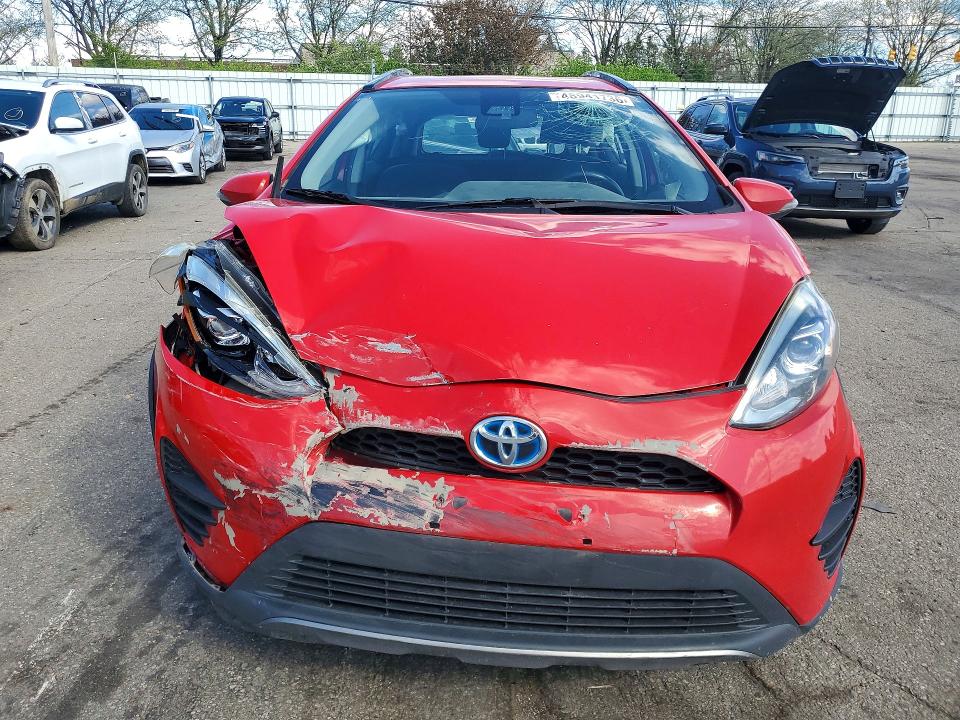 2018 Toyota Prius მანქანა იყიდება აუქციონზე, vin: JTDKDTB37J1616327, აუქციონის ნომერი: 48941736