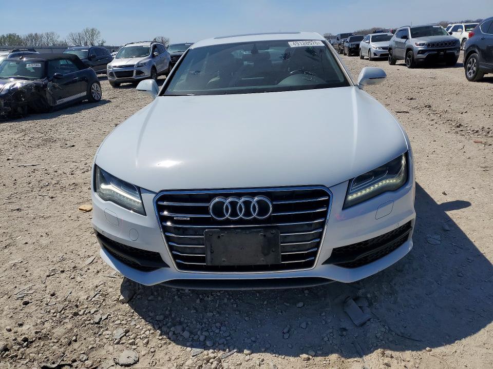 49128576 :رقم المزاد ، WAU2GAFC4DN033925 vin ، 2013 Audi A7 مزاد بيع