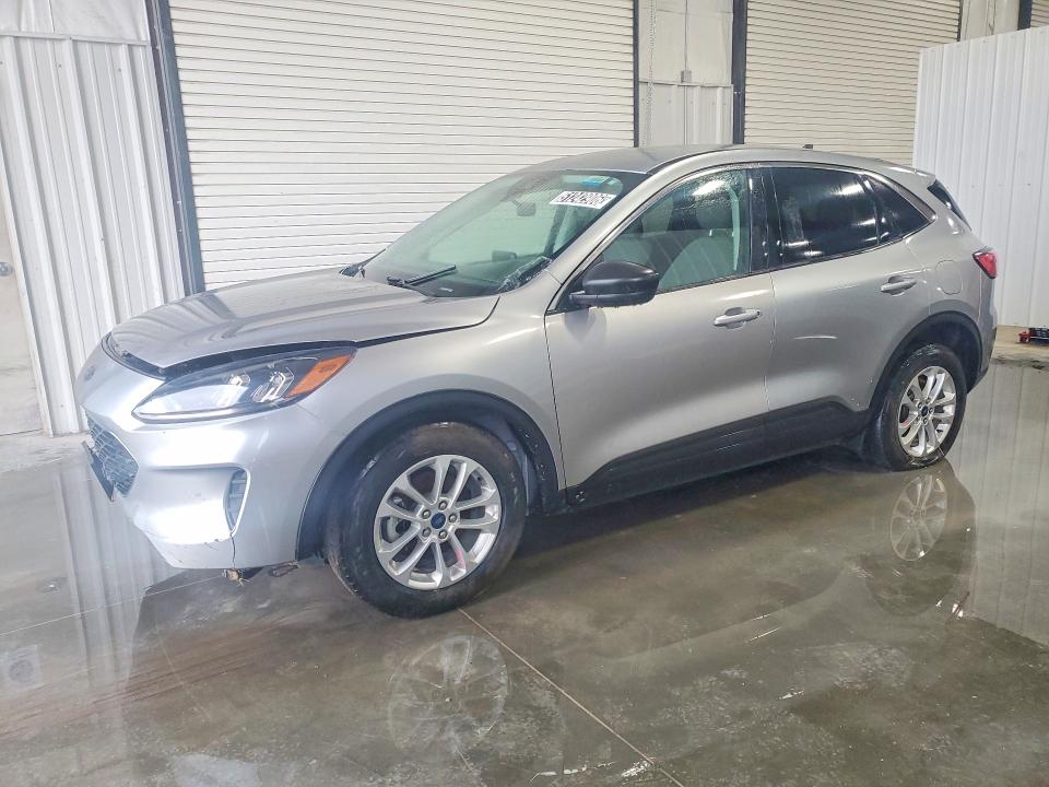 Продажа на аукционе авто 2022 Ford Escape, vin: 1FMCU0BZ8NUB46008, номер лота: 51242906