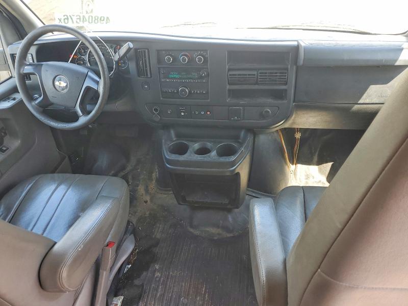 2015 Chevrolet Express G2500 მანქანა იყიდება აუქციონზე, vin: 1GCWGFFF0F1104382, აუქციონის ნომერი: 49804676