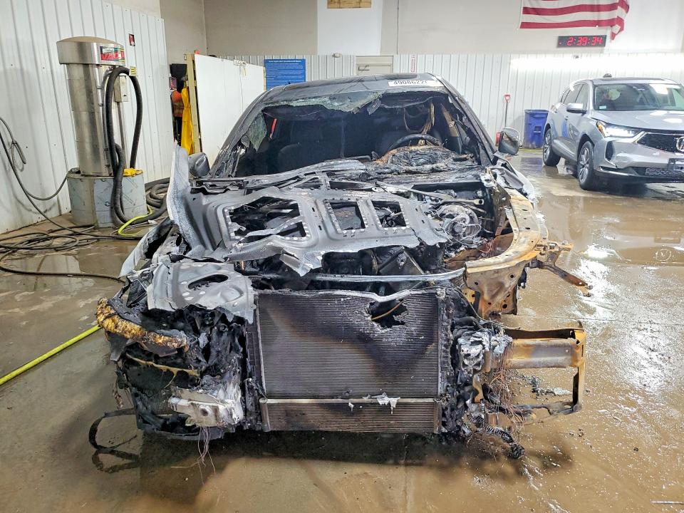 2018 Bmw 750 მანქანა იყიდება აუქციონზე, vin: WBA7F2C53JG423970, აუქციონის ნომერი: 49086226