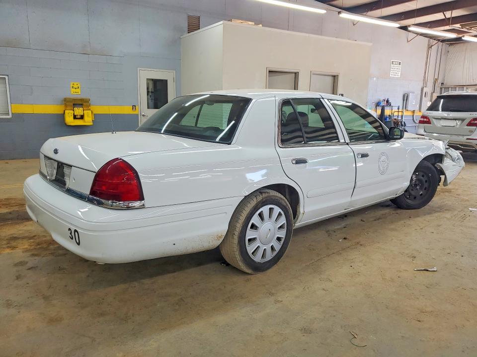 2008 Ford Crownvic მანქანა იყიდება აუქციონზე, vin: 2FAHP71V18X122306, აუქციონის ნომერი: 50894336