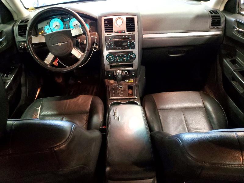 48397426 :رقم المزاد ، 2C3CA5CV5AH315196 vin ، 2010 Chrysler 300 مزاد بيع