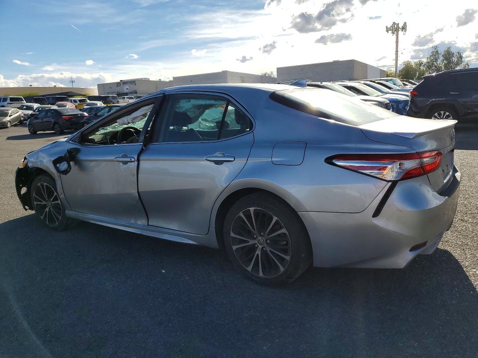 Продажа на аукционе авто 2020 Toyota Camry, vin: 4T1G11AK7LU955632, номер лота: 49324516