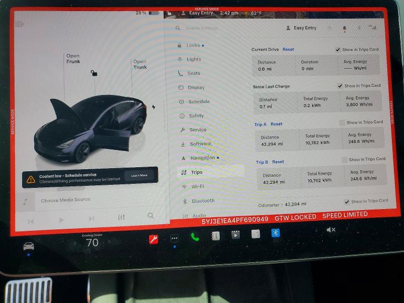 2023 Tesla Model 3 მანქანა იყიდება აუქციონზე, vin: 5YJ3E1EA4PF690949, აუქციონის ნომერი: 49075496