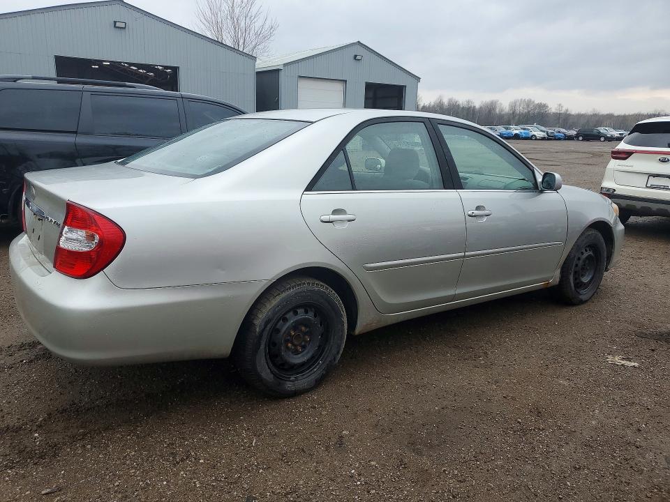 49224776 :رقم المزاد ، JTDBE32K820135286 vin ، 2002 Toyota Camry مزاد بيع
