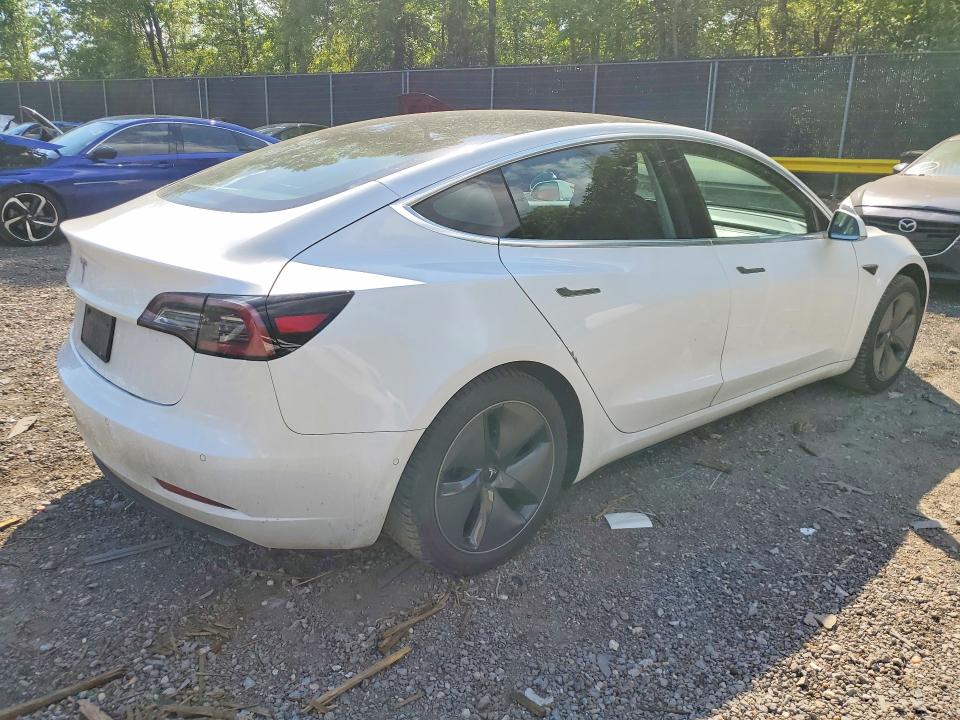 2020 Tesla Model 3 მანქანა იყიდება აუქციონზე, vin: 5YJ3E1EA4LF632382, აუქციონის ნომერი: 51242246