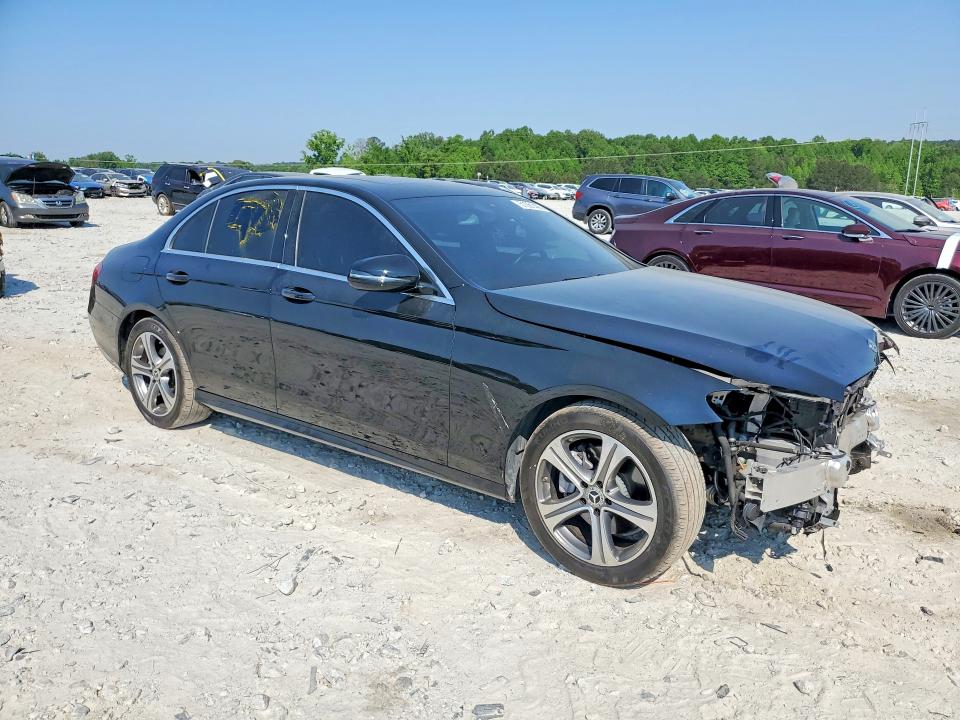 2018 Mercedes-benz E მანქანა იყიდება აუქციონზე, vin: WDDZF4JB3JA376237, აუქციონის ნომერი: 51061406