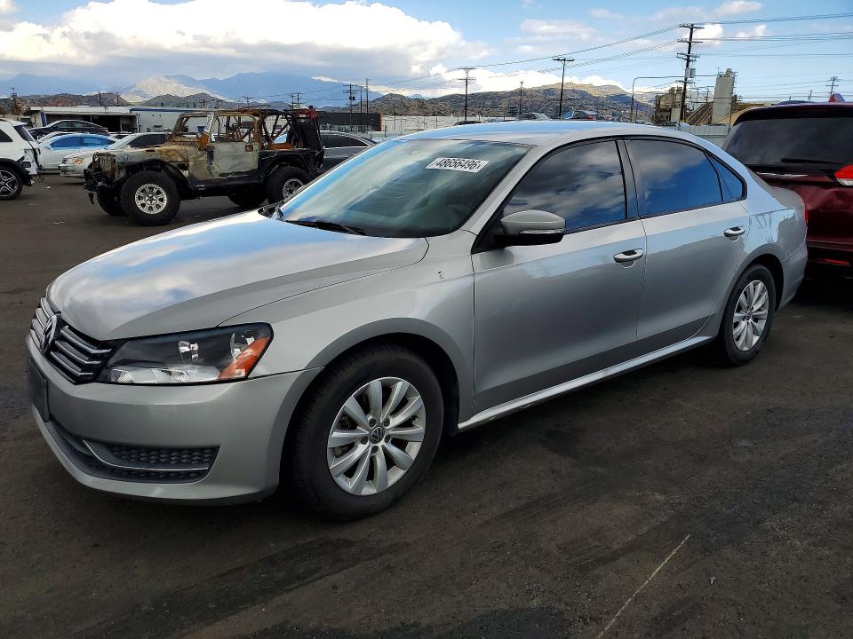 48656496 :رقم المزاد ، 1VWAP7A37DC101264 vin ، 2013 Volkswagen Passat مزاد بيع