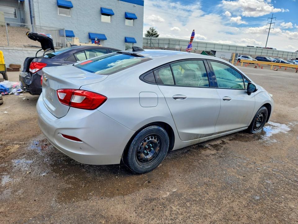 Продажа на аукционе авто 2018 Chevrolet Cruze, vin: 1G1BC5SM6J7210892, номер лота: 79980675