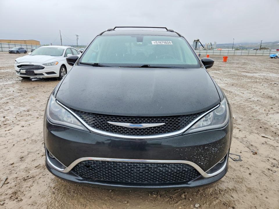 Продаж на аукціоні авто 2018 Chrysler Pacifica, vin: 2C4RC1BG7JR210780, номер лоту: 51676056