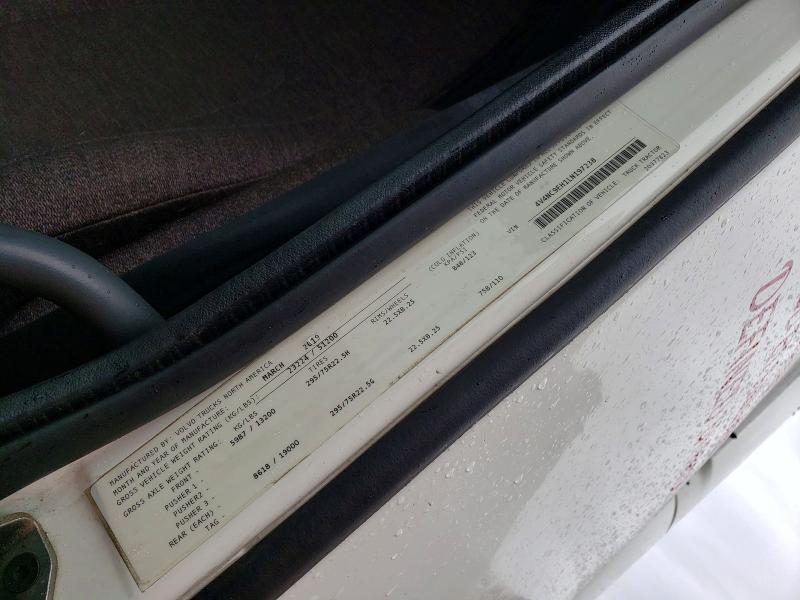 48585036 :رقم المزاد ، 4V4NC9EH1LN197238 vin ، 2020 Volvo Vn مزاد بيع
