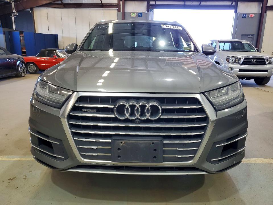 2017 Audi Q7 მანქანა იყიდება აუქციონზე, vin: WA1LAAF77HD016845, აუქციონის ნომერი: 51417546