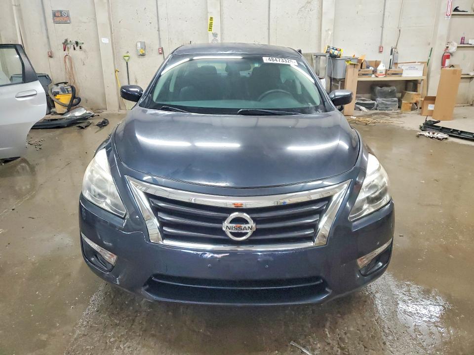 2015 Nissan Altima მანქანა იყიდება აუქციონზე, vin: 1N4AL3AP8FC581253, აუქციონის ნომერი: 48473326