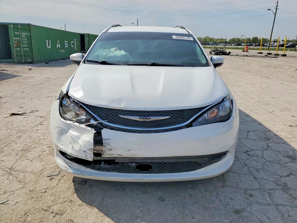 49088146 :رقم المزاد ، 2C4RC1DG8MR506490 vin ، 2021 Chrysler Voyager مزاد بيع