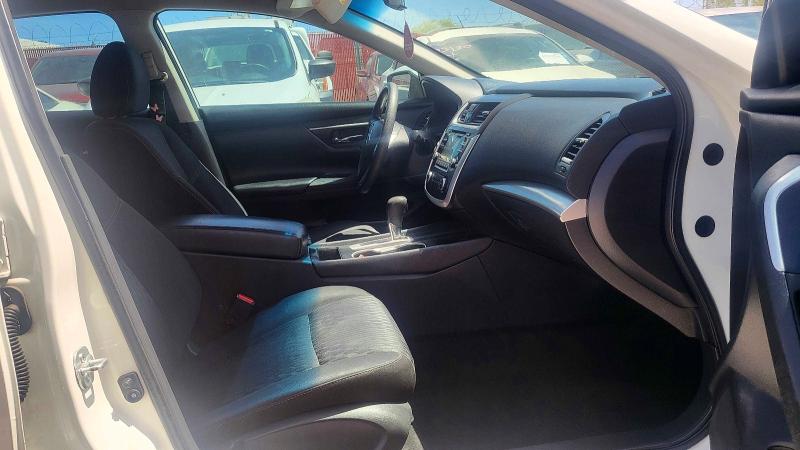Продаж на аукціоні авто 2017 Nissan Altima, vin: 1N4AL3AP9HN346366, номер лоту: 49704766