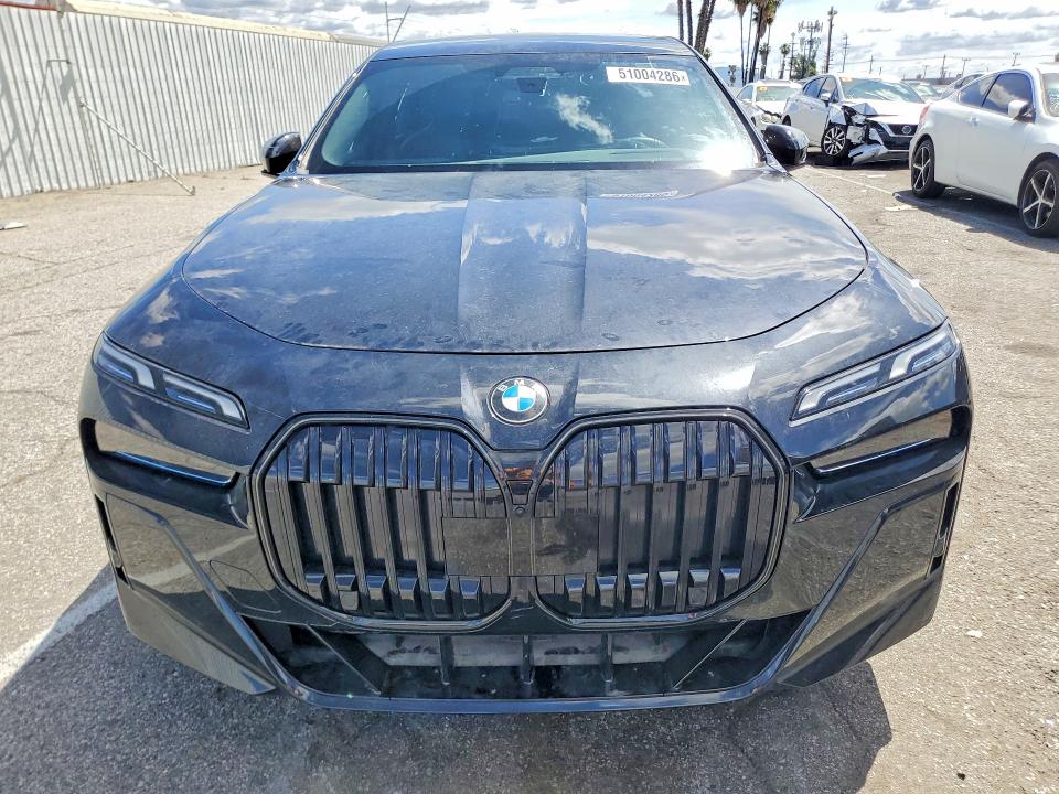 51004286 :رقم المزاد ، WBA23EH03SCV13629 vin ، 2025 Bmw 740 مزاد بيع