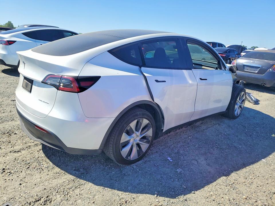 48245936 :رقم المزاد ، 7SAYGDEE9RF069927 vin ، 2024 Tesla Model Y مزاد بيع