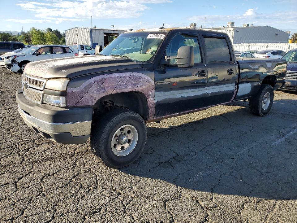 49289686 :رقم المزاد ، 1GCHK23245F855813 vin ، 2005 Chevrolet Silverado مزاد بيع