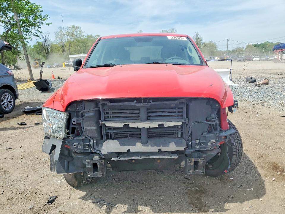 49366226 :رقم المزاد ، 1C6RR7TT0KS567433 vin ، 2019 Ram 1500 Classic مزاد بيع