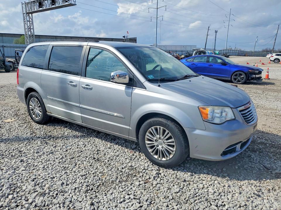 48947676 :رقم المزاد ، 2C4RC1CG6DR607092 vin ، 2013 Chrysler Town & Country مزاد بيع