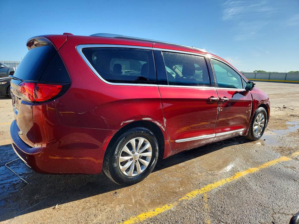 Продаж на аукціоні авто 2018 Chrysler Pacifica, vin: 2C4RC1BG0JR149319, номер лоту: 49425046