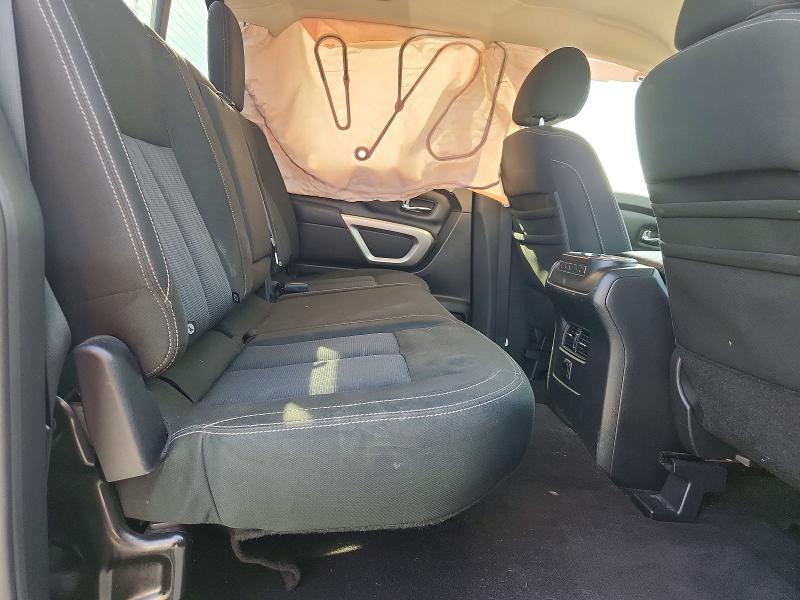 2017 Nissan Titan მანქანა იყიდება აუქციონზე, vin: 1N6AA1E54HN500685, აუქციონის ნომერი: 49502726