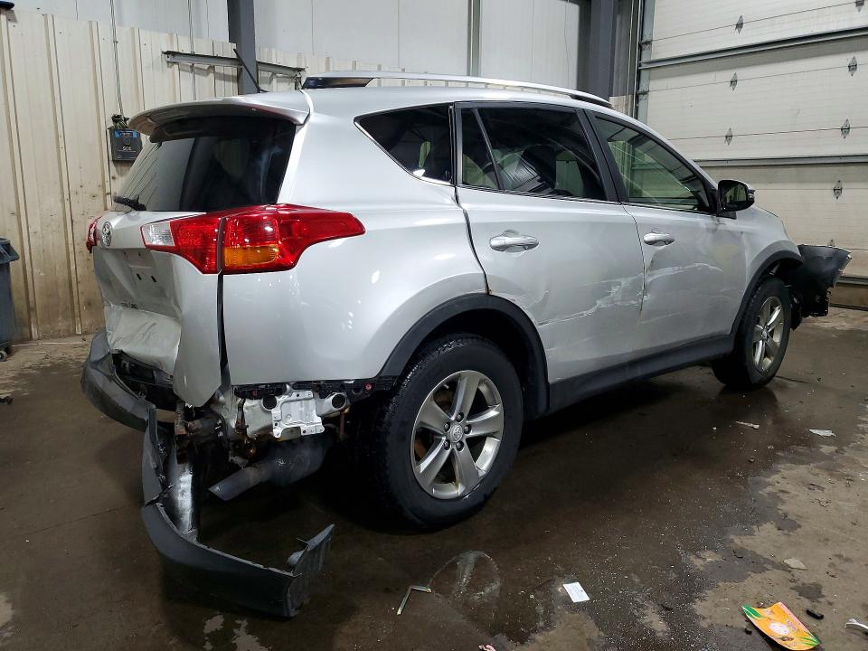 2015 Toyota Rav4 მანქანა იყიდება აუქციონზე, vin: JTMRFREV3FD100142, აუქციონის ნომერი: 51981406