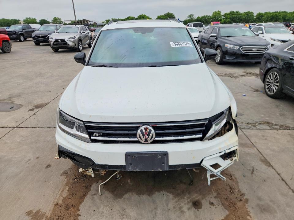 Продажа на аукционе авто 2021 Volkswagen Tiguan, vin: 3VV3B7AX7MM116750, номер лота: 50651976