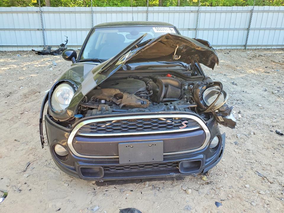 2016 Mini Cooper მანქანა იყიდება აუქციონზე, vin: WMWXP7C57G2C60873, აუქციონის ნომერი: 51242576