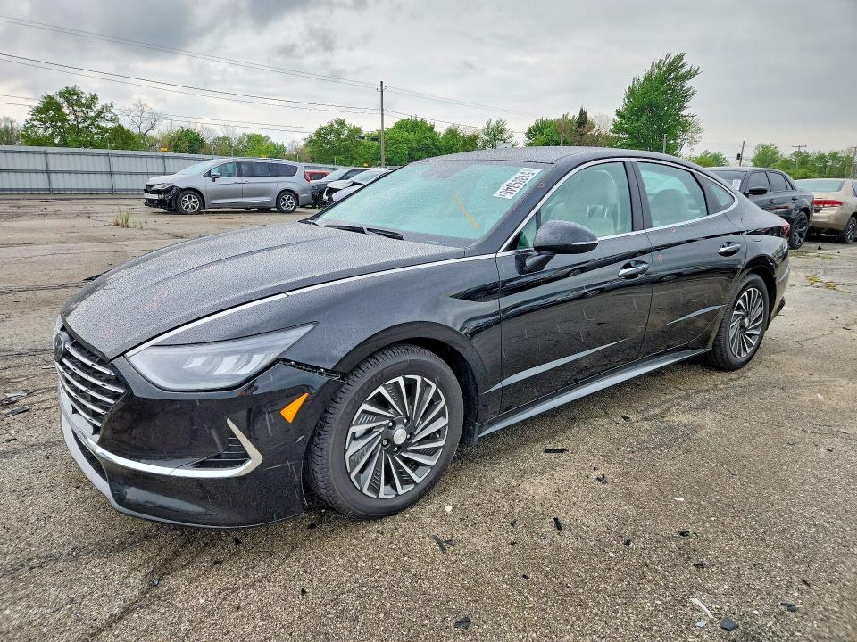 Auction sale of the 2022 Hyundai Sonata Hybrid, vin: KMHL34JJ0NA045956, lot number: 51359346