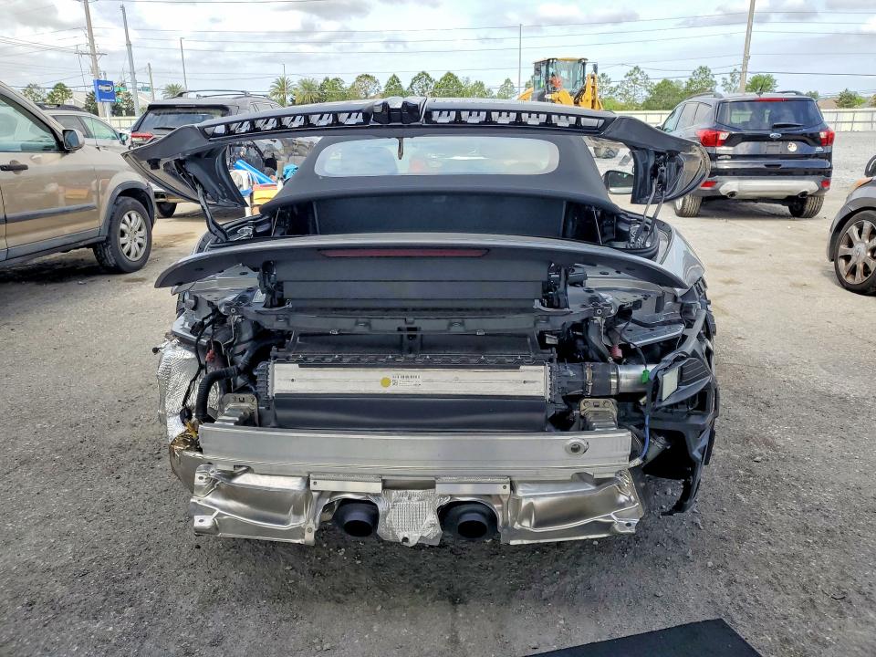 47377006 :رقم المزاد ، WP0CB2A99SS247332 vin ، 2025 Porsche 911 مزاد بيع