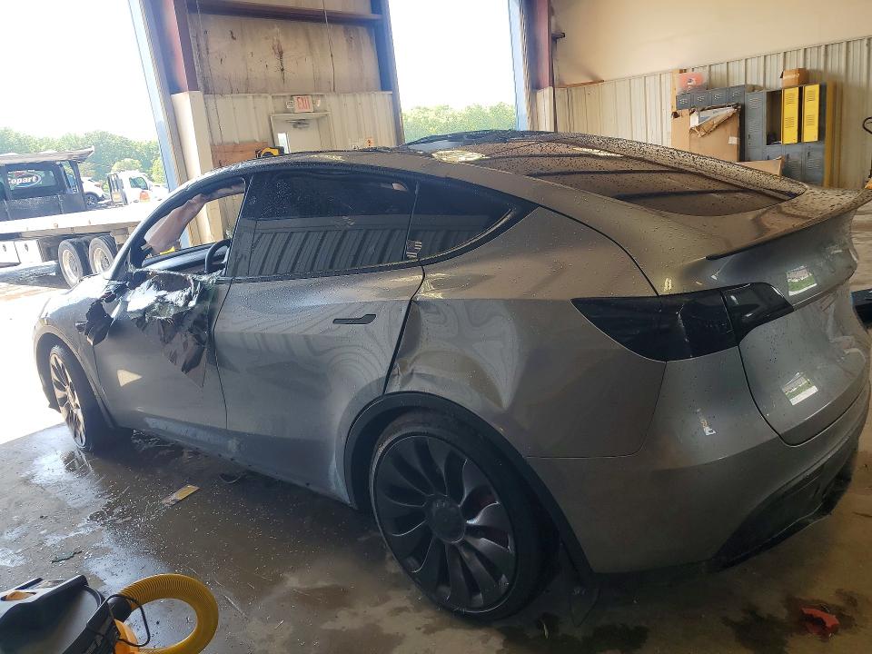 Продаж на аукціоні авто 2025 Tesla Model Y, vin: 7SAYGDEF5SA357262, номер лоту: 51495336
