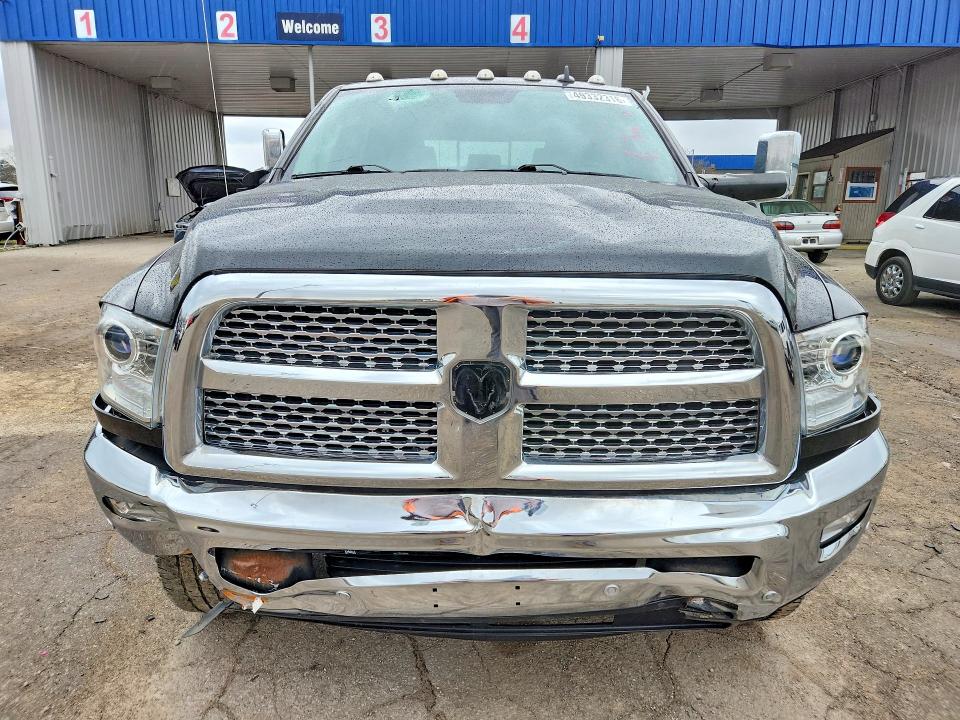 49332316 :رقم المزاد ، 3C6UR5NJ5JG293940 vin ، 2018 Ram 2500 مزاد بيع